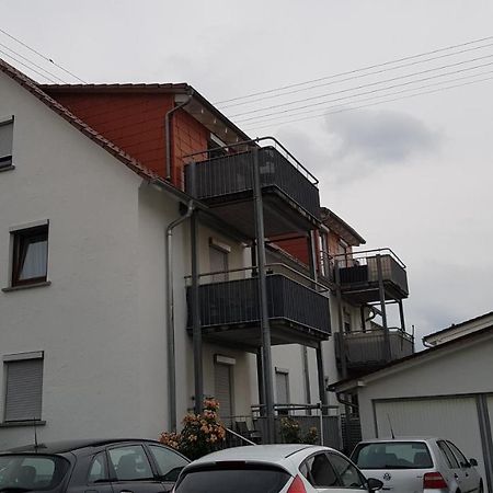 Outletcity Ferienwohnung - Apartment 4 Metzingen  Exterior photo
